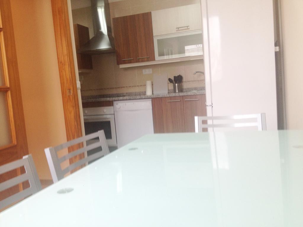 Apartamentos Decada Малага Стая снимка
