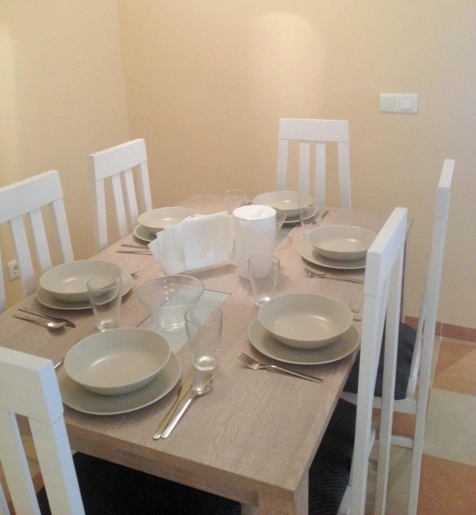 Apartamentos Decada Малага Екстериор снимка