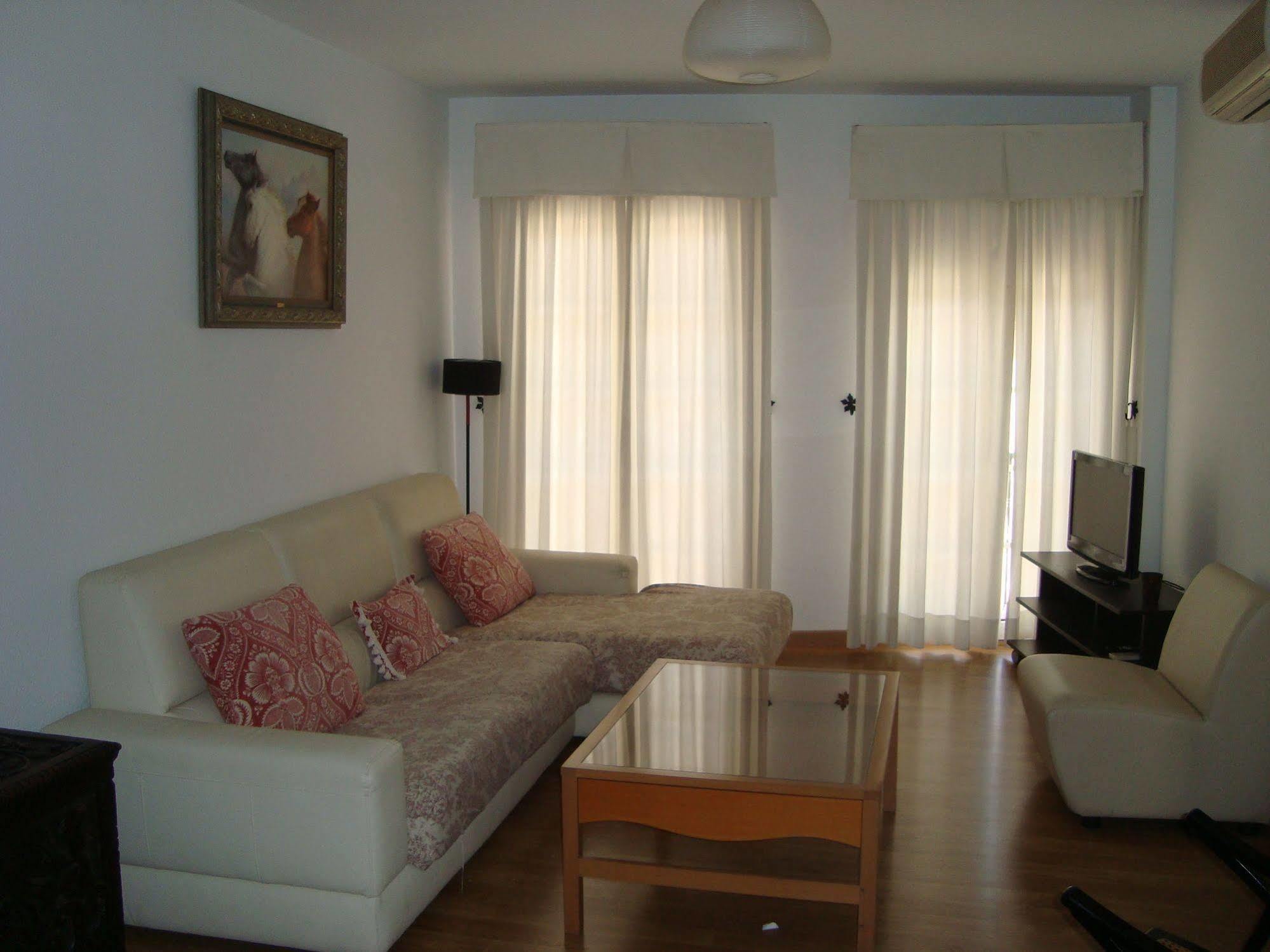 Apartamentos Decada Малага Екстериор снимка